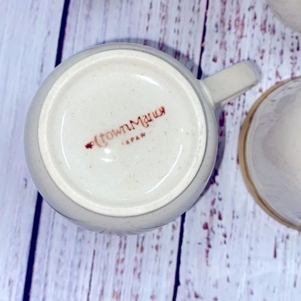 Crown Manor set of vintage coffee mugs